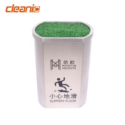 橢圓形"小心地滑"接水桶