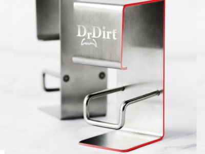 霉菌蚊蟲滋生在層層疊的臉盆