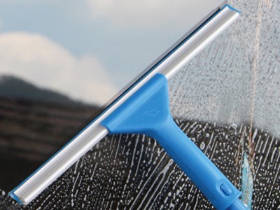 日常清潔玻璃不再是難事 日常清潔玻璃不再是難事